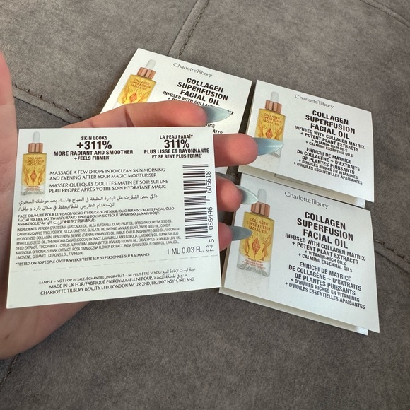 NEW Charlotte Tillbury Collagen Superfusion Facial Oil - Picture 3 of 3